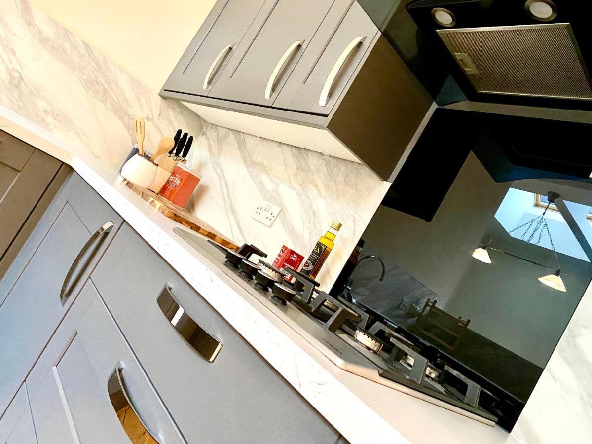 Serviced Accommodation Moray Lesmurdie House, Elgin - Free Parking, Free Wifi Exterior photo