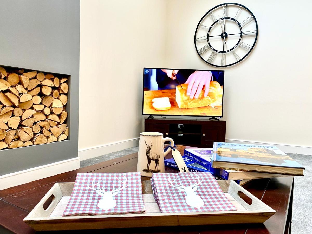 Serviced Accommodation Moray Lesmurdie House, Elgin - Free Parking, Free Wifi Exterior photo