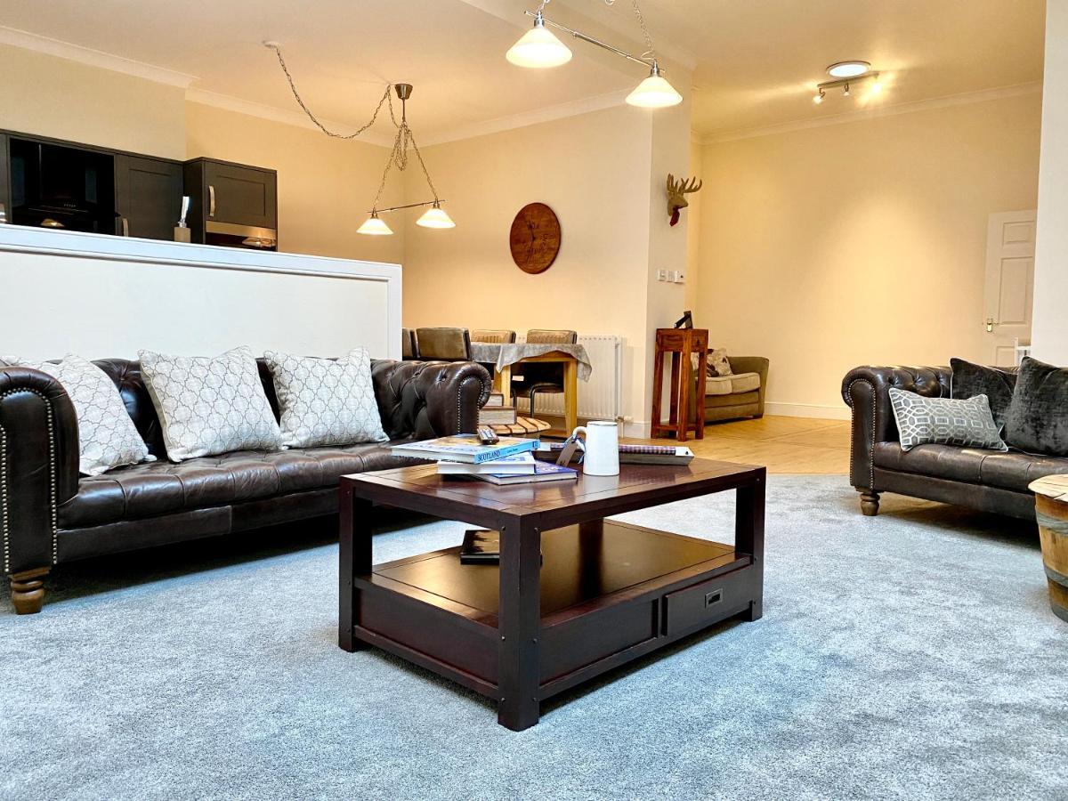 Serviced Accommodation Moray Lesmurdie House, Elgin - Free Parking, Free Wifi Exterior photo